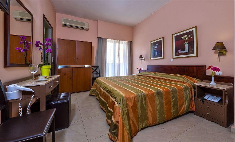Leonidas Hotel & Apartments Ретимно Экстерьер фото